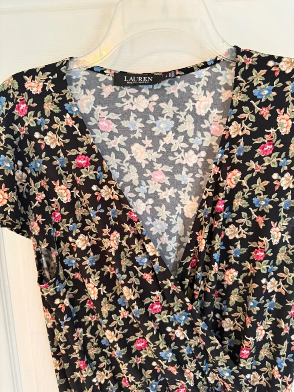 Lauren Ralph Lauren Floral Fit Flare Dress VNeck Short Sleeves Ruffle Short 8
